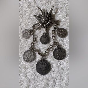Stunning Dirndl Edelweiß Pendant pin Tracht vintage coins alpine Oktoberfest
